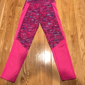 Girl’s pink yoga pants